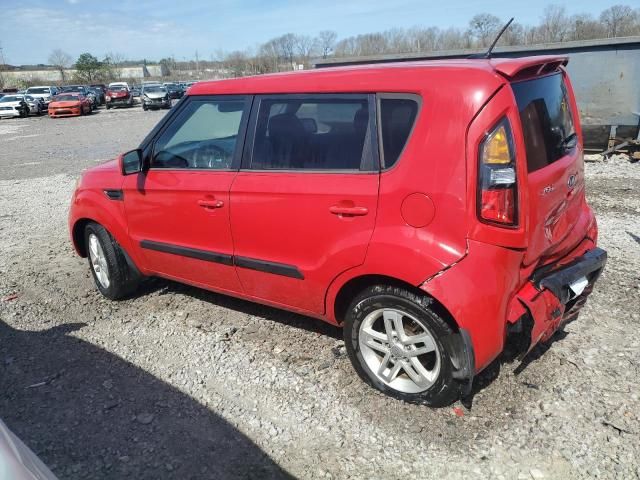 2011 KIA Soul +