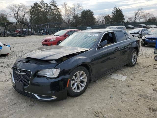 2016 Chrysler 300 Limited