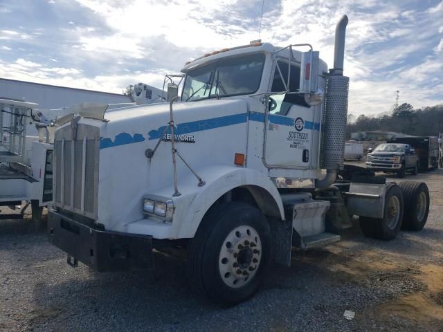 2007 Kenworth Construction T800