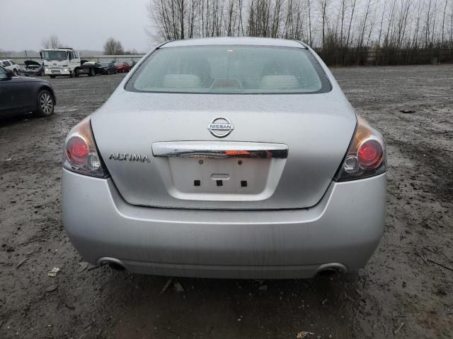 2010 Nissan Altima Base