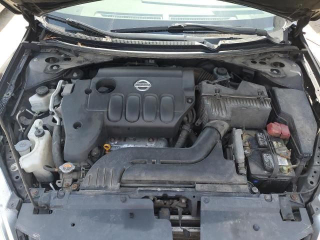 2011 Nissan Altima Base