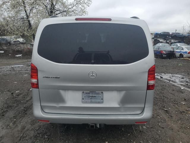 2016 Mercedes-Benz Metris