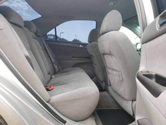 2005 Toyota Camry LE