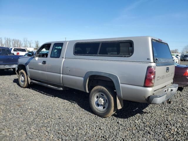 2004 Chevrolet Silverado C2500 Heavy Duty