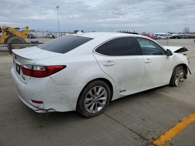 2015 Lexus ES 300H