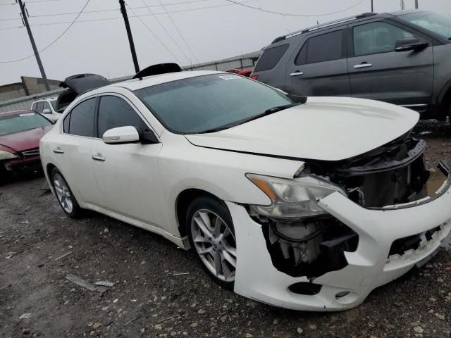 2010 Nissan Maxima S