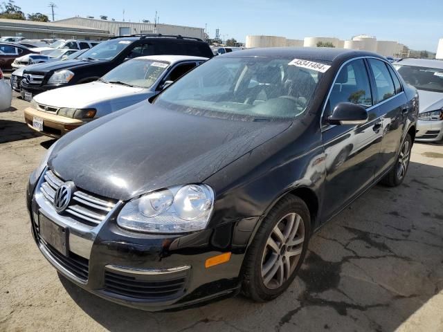 2005 Volkswagen New Jetta 2.5L Option Package 1