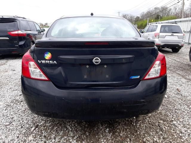 2013 Nissan Versa S