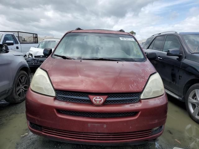 2005 Toyota Sienna CE