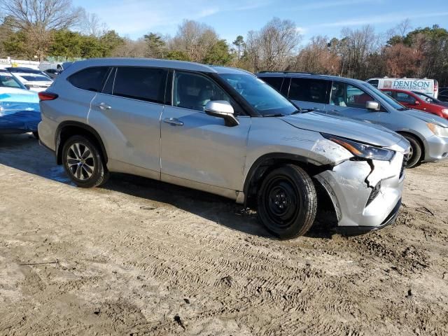 2023 Toyota Highlander L