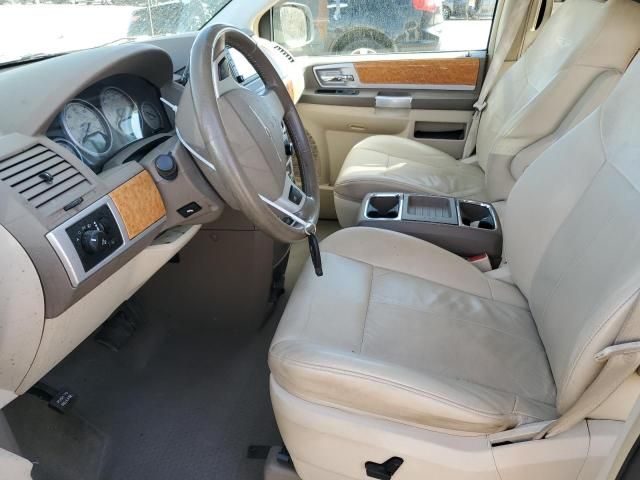 2008 Chrysler Town & Country Limited