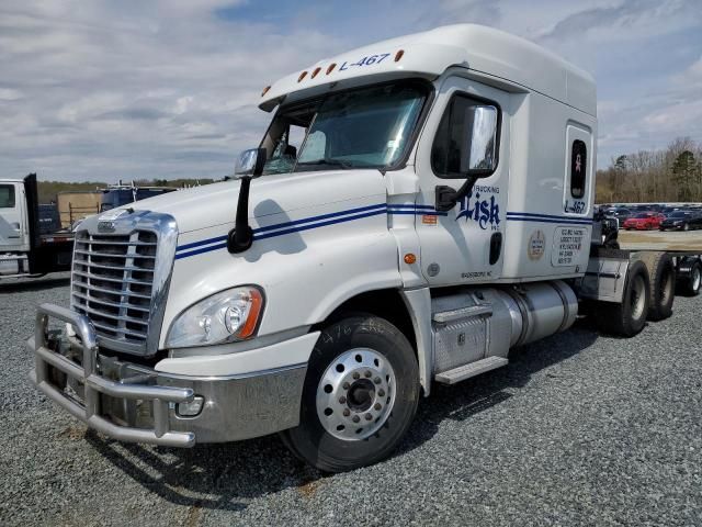 2018 Freightliner Cascadia 125