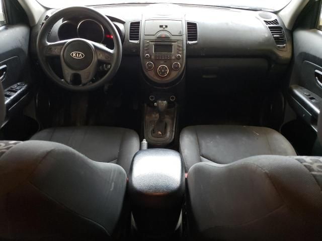 2011 KIA Soul +