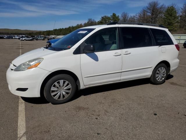 2007 Toyota Sienna CE