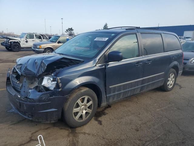 2009 Chrysler Town & Country Touring