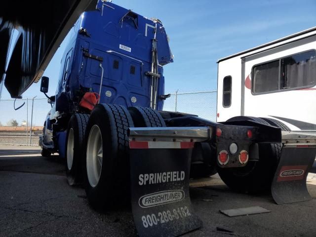 2014 Freightliner Cascadia 125