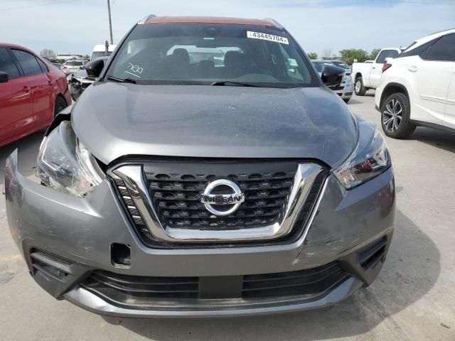 2020 Nissan Kicks SR