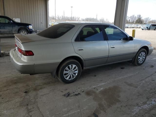 1999 Toyota Camry LE