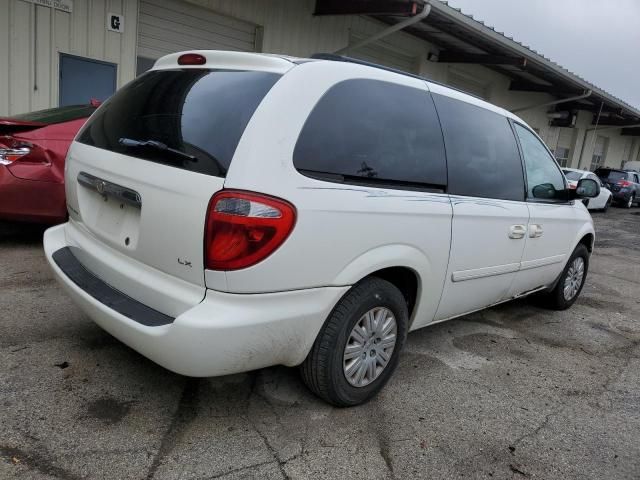 2006 Chrysler Town & Country LX