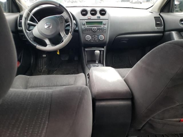 2010 Nissan Altima Base