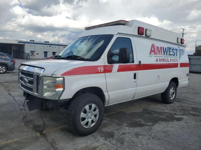 2013 Ford Econoline E350 Super Duty Van