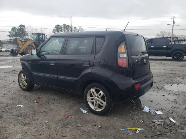 2010 KIA Soul +