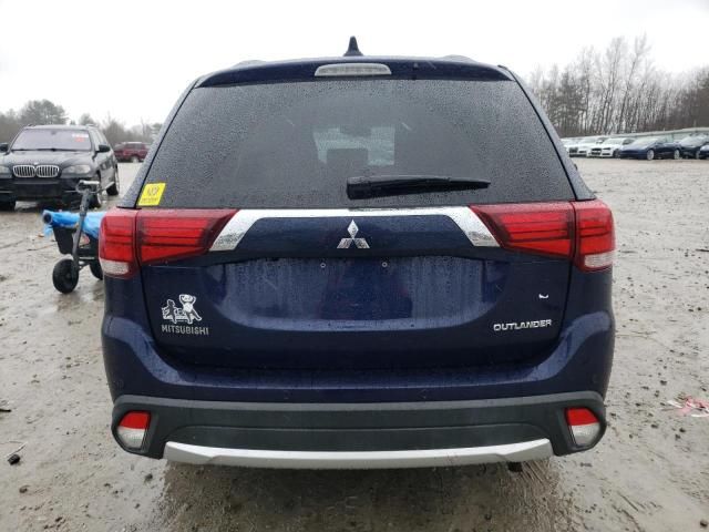 2018 Mitsubishi Outlander ES