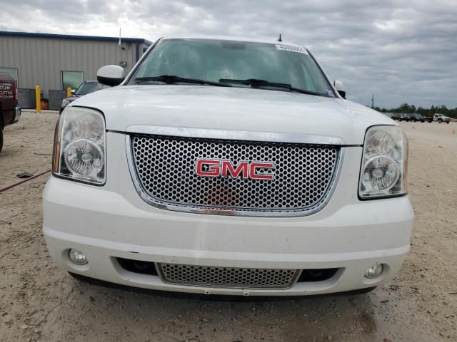 2010 GMC Yukon Denali