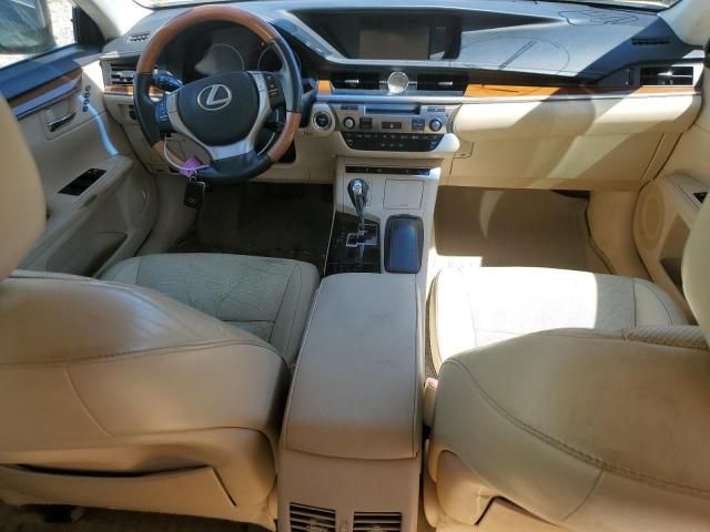 2014 Lexus ES 300H