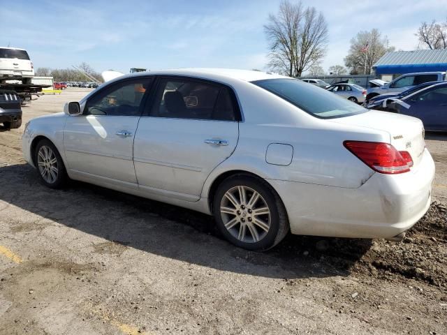 2010 Toyota Avalon XL