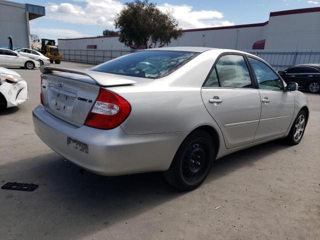 2004 Toyota Camry LE