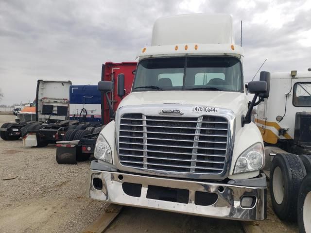 2014 Freightliner Cascadia 125