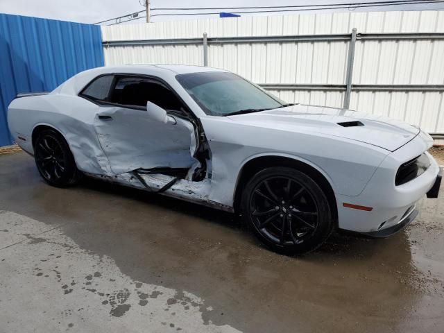 2017 Dodge Challenger SXT