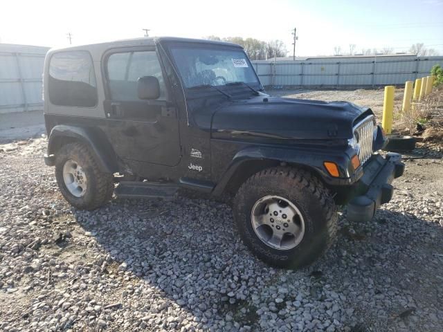 2004 Jeep Wrangler / TJ Sahara