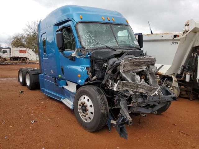 2015 Freightliner Cascadia 125