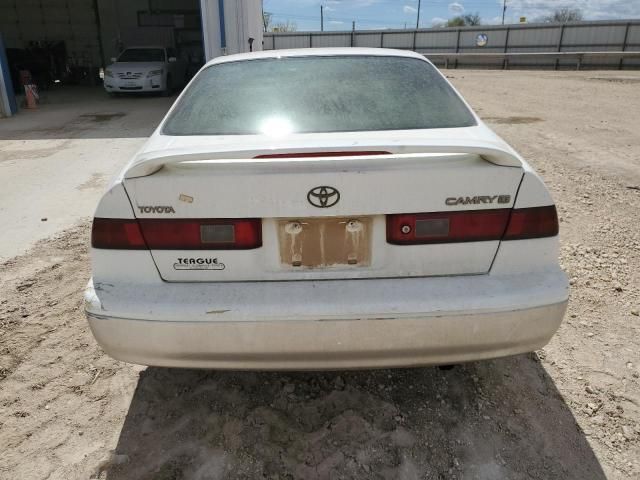 1999 Toyota Camry LE