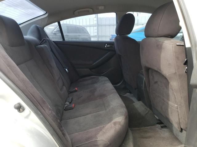 2011 Nissan Altima Base