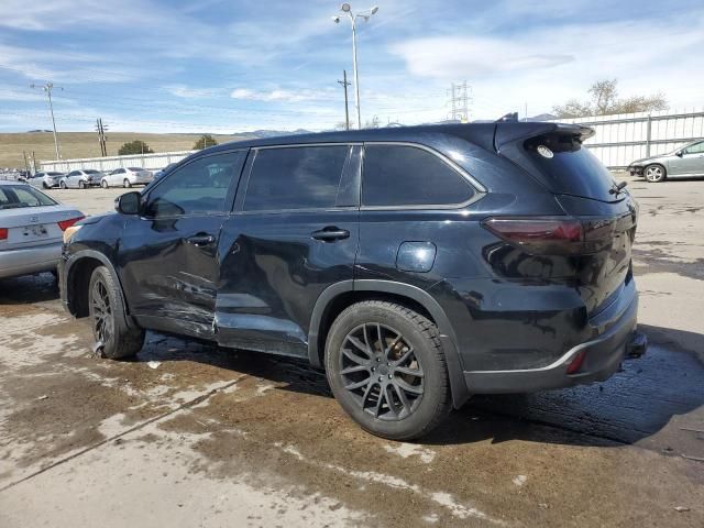 2015 Toyota Highlander LE