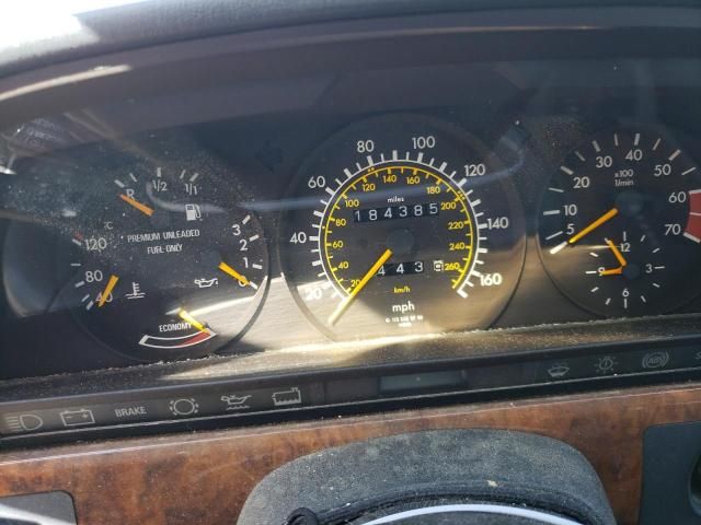 1990 Mercedes-Benz 560 SEL