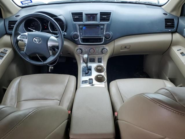 2013 Toyota Highlander Base