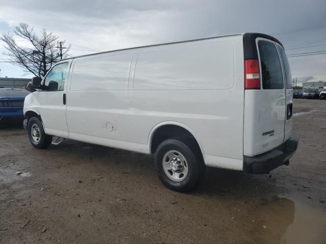 2015 Chevrolet Express G2500