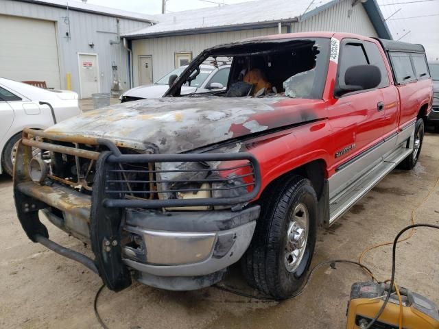 1999 Dodge RAM 2500