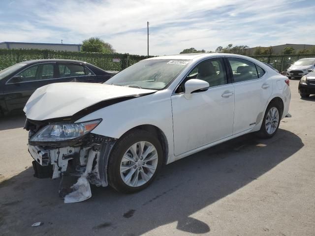 2015 Lexus ES 300H