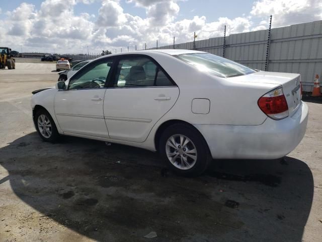 2005 Toyota Camry LE