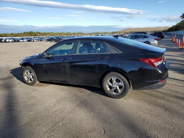 2021 Hyundai Elantra SE