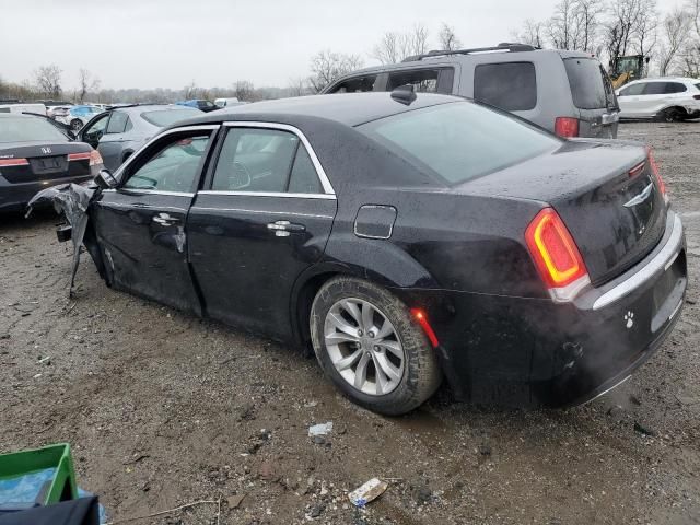 2018 Chrysler 300 Touring