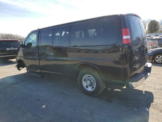 2018 Chevrolet Express G2500 LT