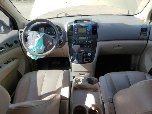 2011 KIA Sedona EX