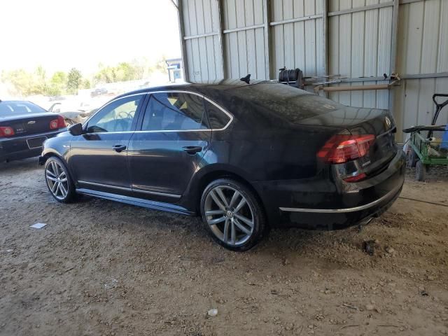 2017 Volkswagen Passat R-Line