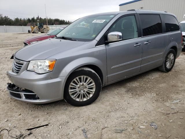 2013 Chrysler Town & Country Limited